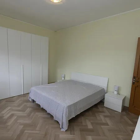 Lägenhet Casa Rina - Secondo Piano *